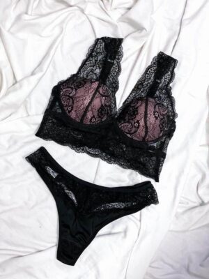 Alternative view of ENSEMBLE DE RÉALITÉ